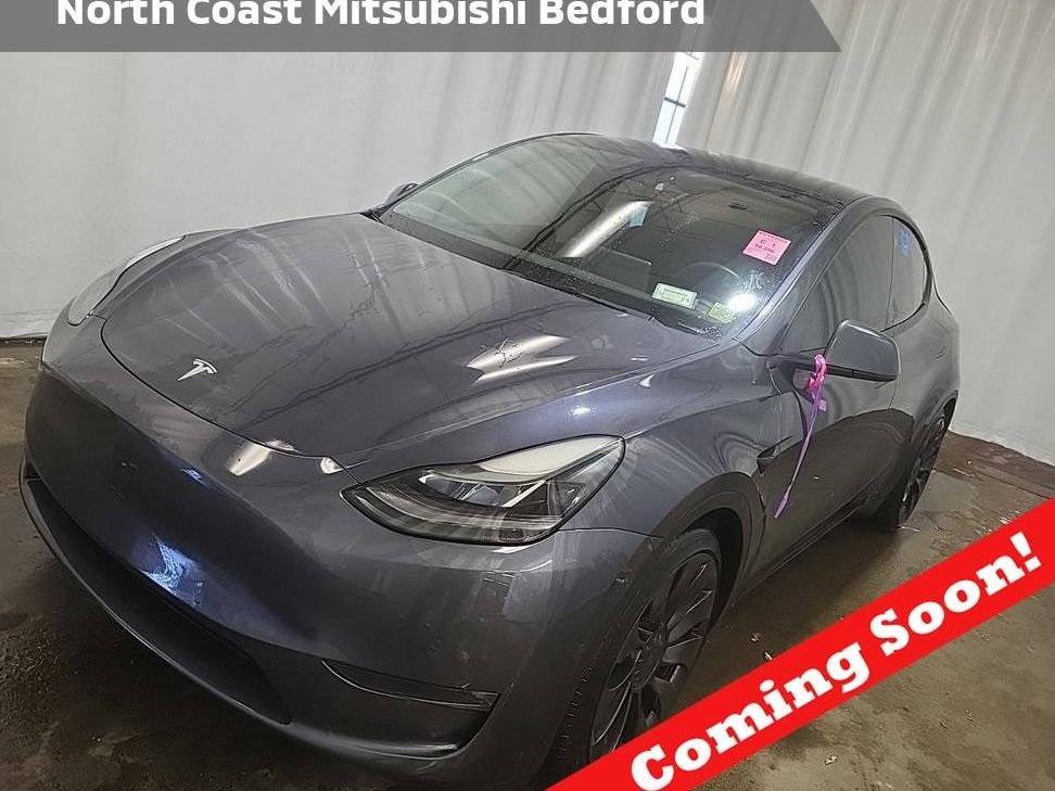 TESLA MODEL Y 2022 7SAYGDEF9NF382818 image